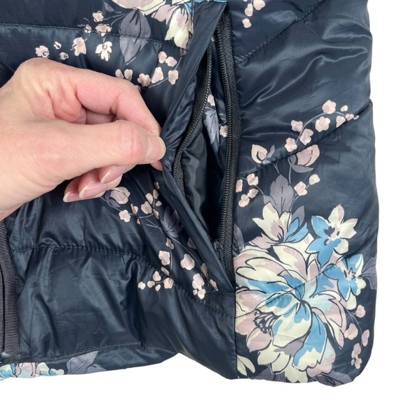 Loft Floral Women’s Puffer Vest Steel Grey Size XS - Picture 7 of 15